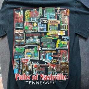 Vintage “The Pubs of Nashville, TN” T-Shirt